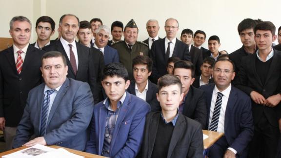 Sorgun Anadolu İmam Hatip Lisesi ve Aydınlıkevler Anaokulu Açıldı
