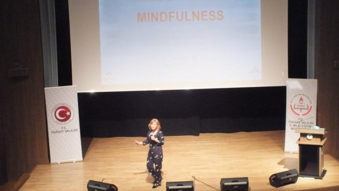 Mindfullness (Bilinçli Farkındalık) Temel Uygulayıcı Eğitim Semineri Verildi