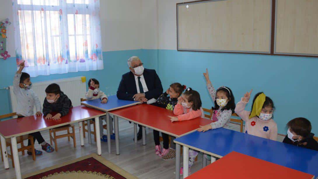 Temel Eğitimde 10.000 Okul Projesi Yiğitler Şehri Yozgat'ta Başladı