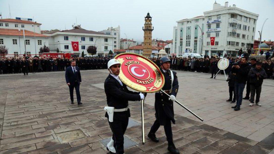 Cumhuriyetimizin Kurucusu, Büyük Önder Mustafa Kemal Atatürk Vefatının 84'üncü Yıldönümünde Düzenlenen Törenle Anıldı