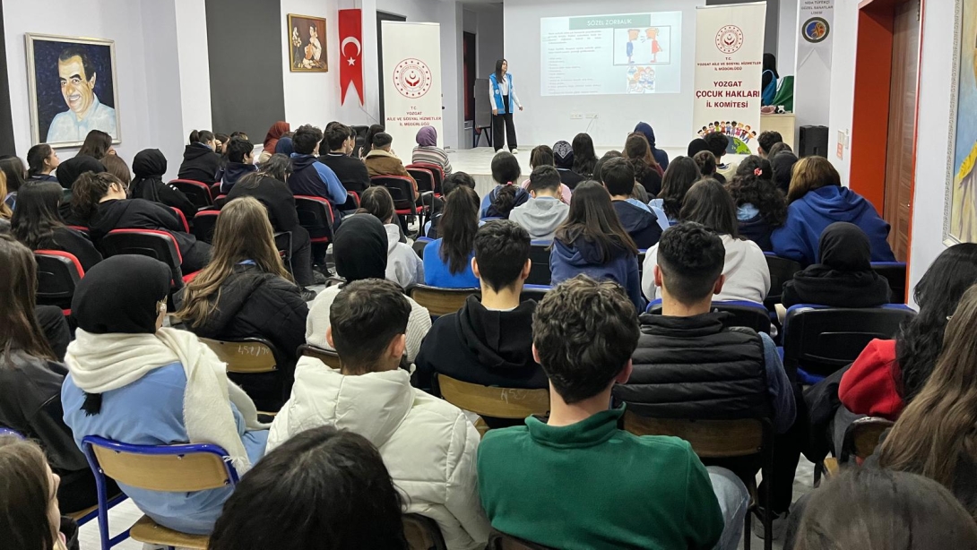 Akran Zorbalığı ve Ekolojik Okuryazarlık Semineri Düzenlendi