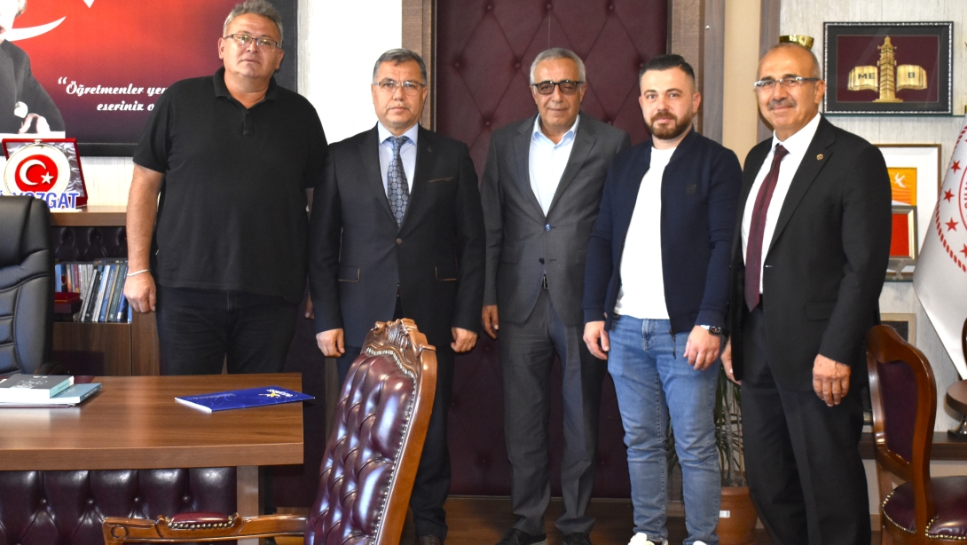 Elektrikçiler ve Marangozlar Odası Başkanlarından Müdürümüze Ziyaret
